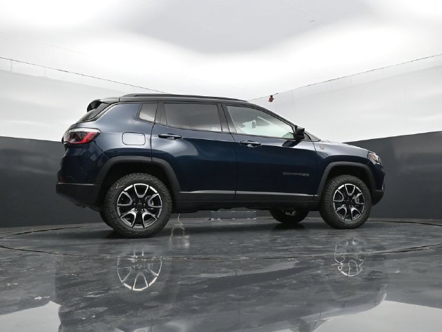 New 2026 Jeep Compass Trailhawk AWD/4WD image 64