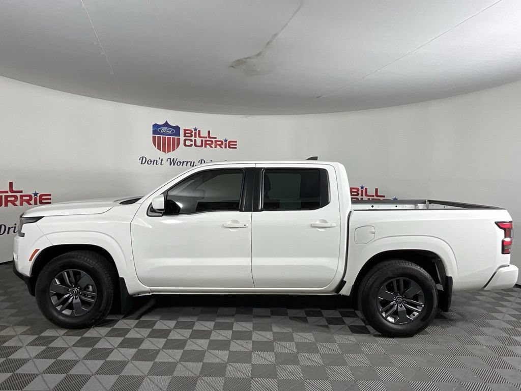 Used 2025 Nissan Frontier SV RWD image 6