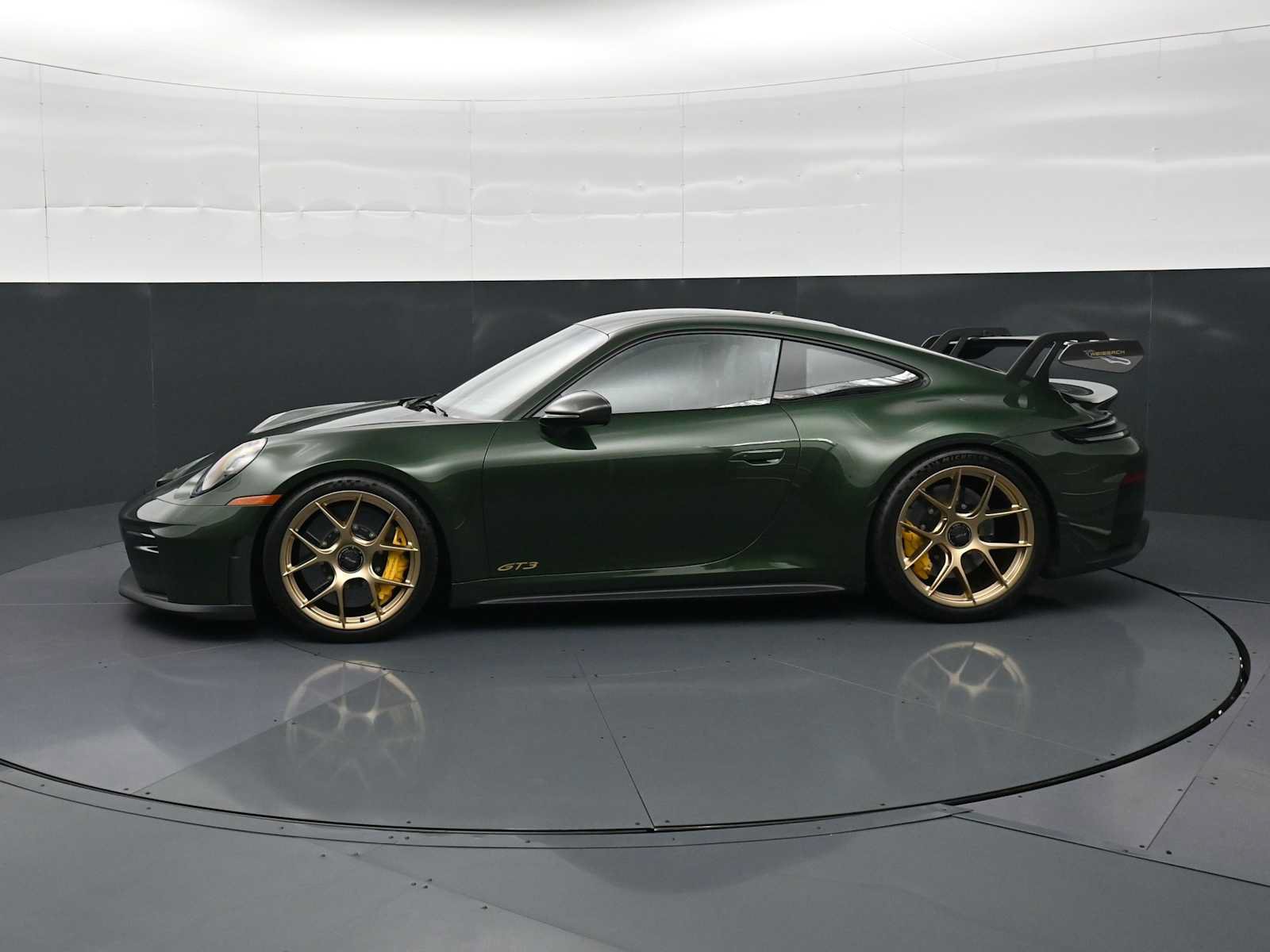 Certified 2026 Porsche 911 GT3 w/ Weissach Package RWD image 2
