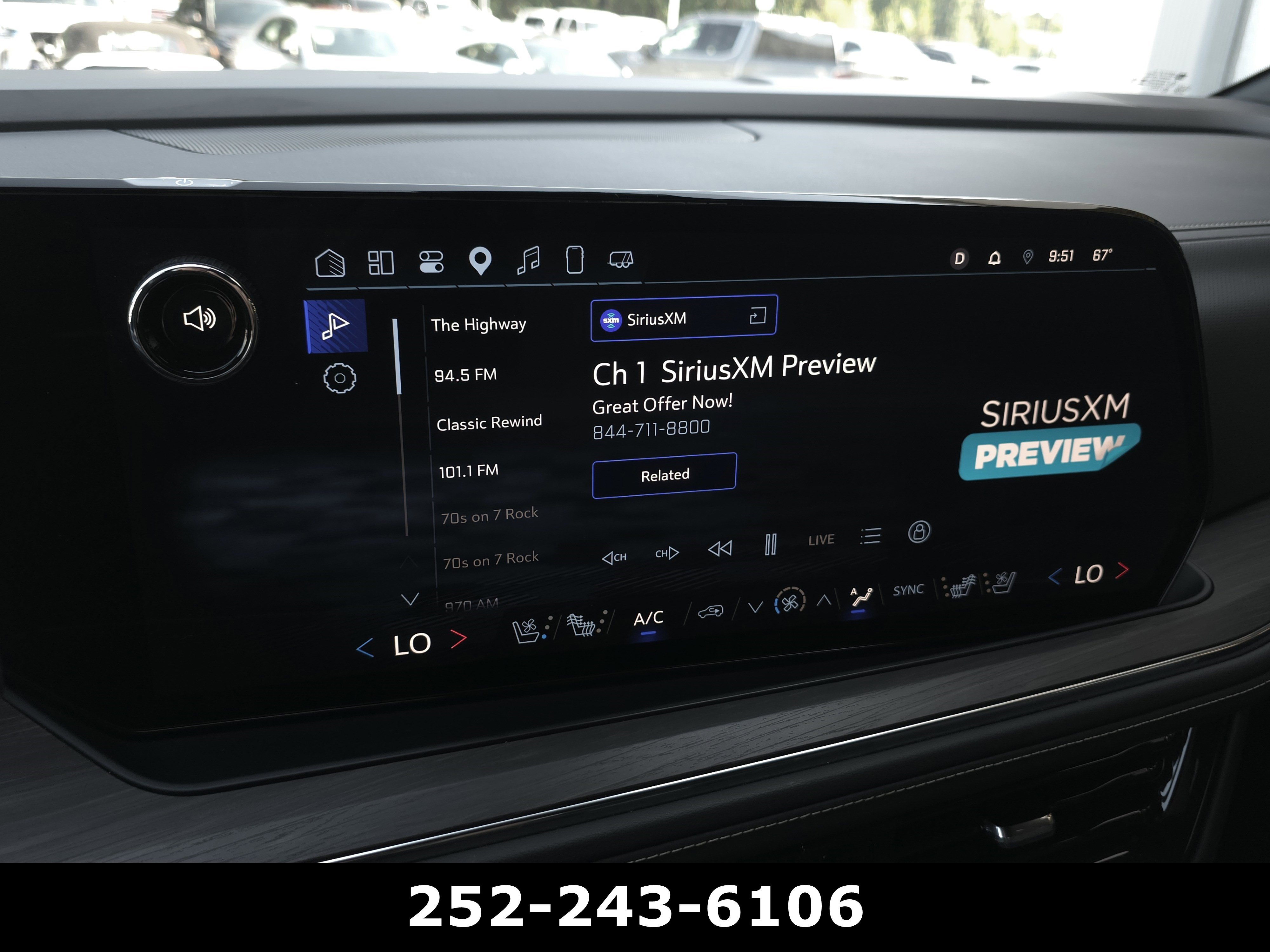 Used 2025 Chevrolet Tahoe Premier RWD image 20