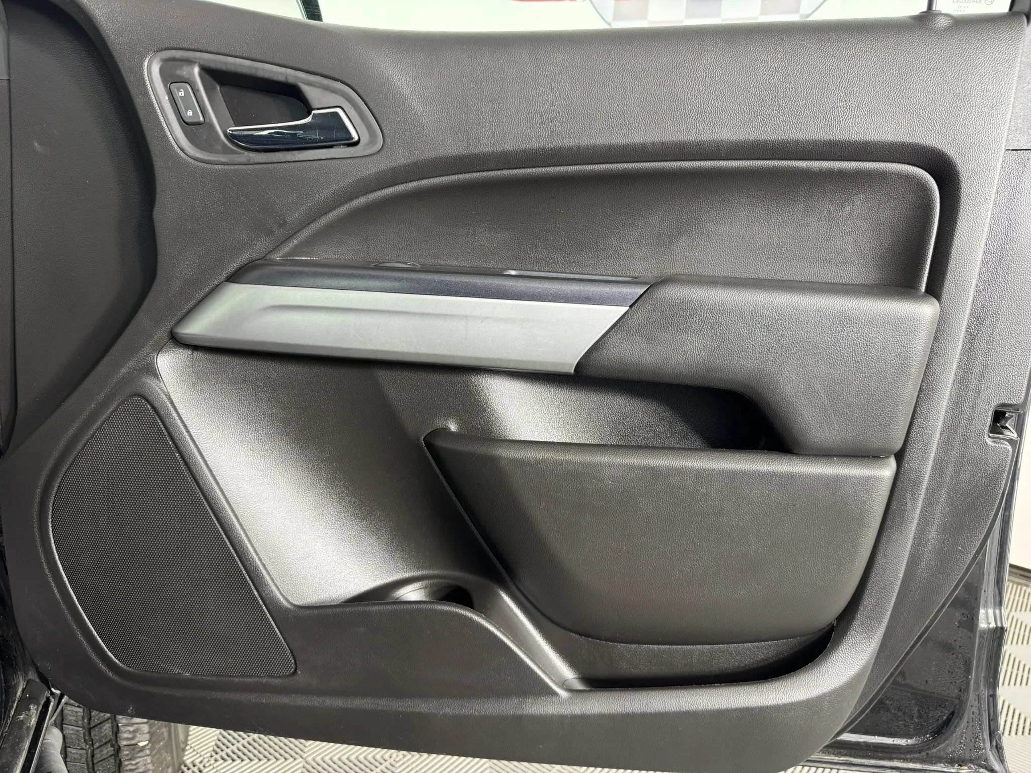 Used 2017 Chevrolet Colorado ZR2 AWD/4WD image 39
