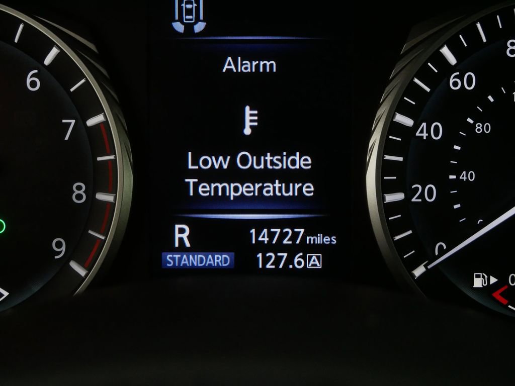 Used 2022 INFINITI Q60 3.0t Luxe w/ Essential Package image 29