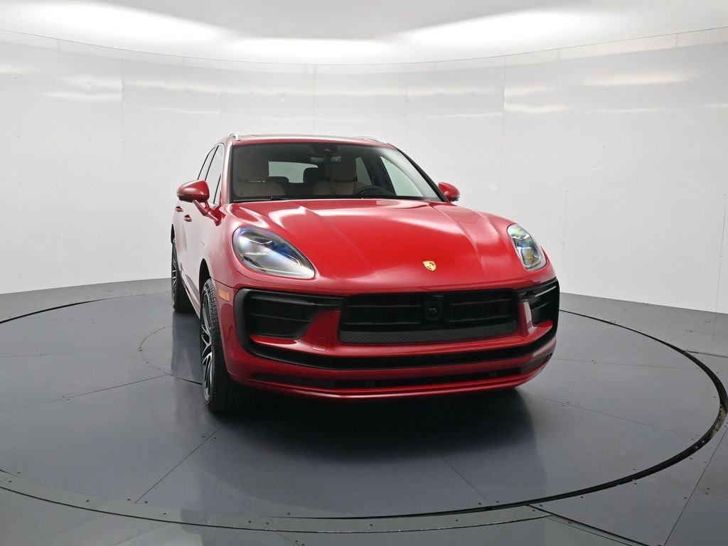 New 2026 Porsche Macan image 33