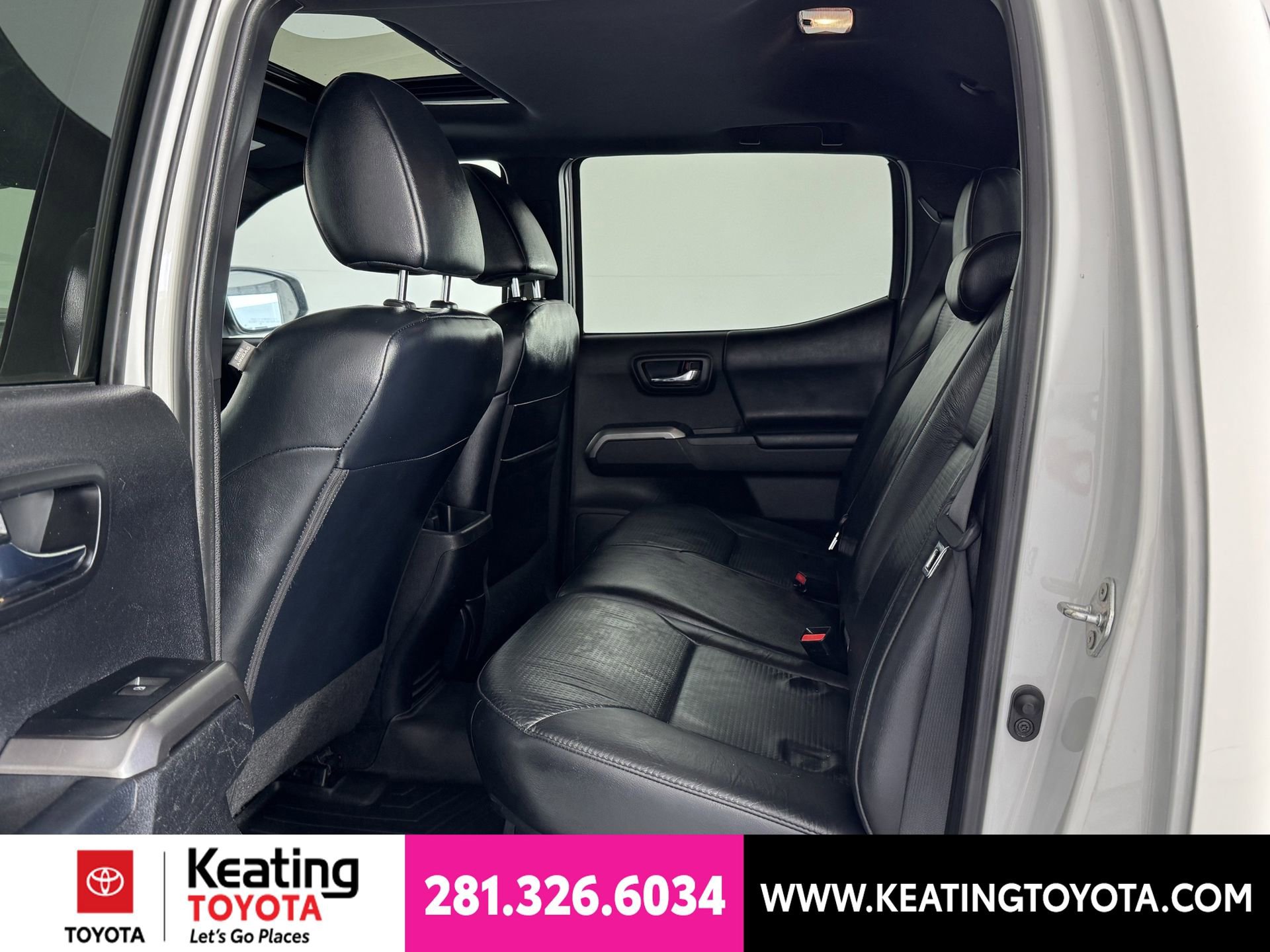 Used 2021 Toyota Tacoma Limited AWD/4WD image 14