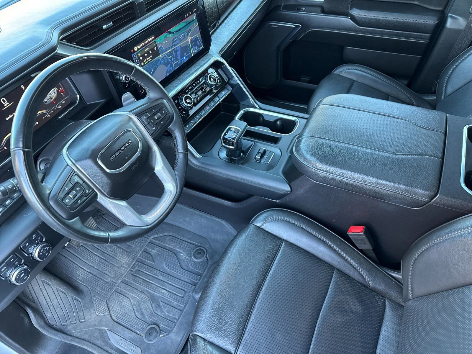 Used 2024 GMC Sierra 1500 Denali image 9