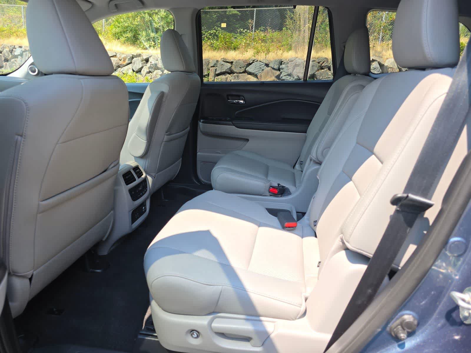 Used 2019 Honda Pilot Elite image 25