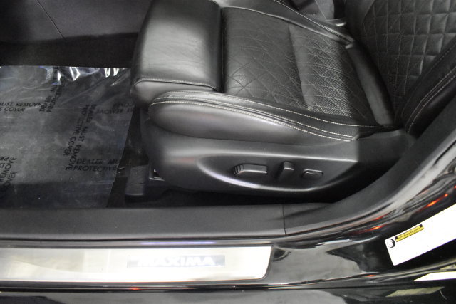 Used 2019 Nissan Maxima Platinum w/ Illumination Package FWD image 12