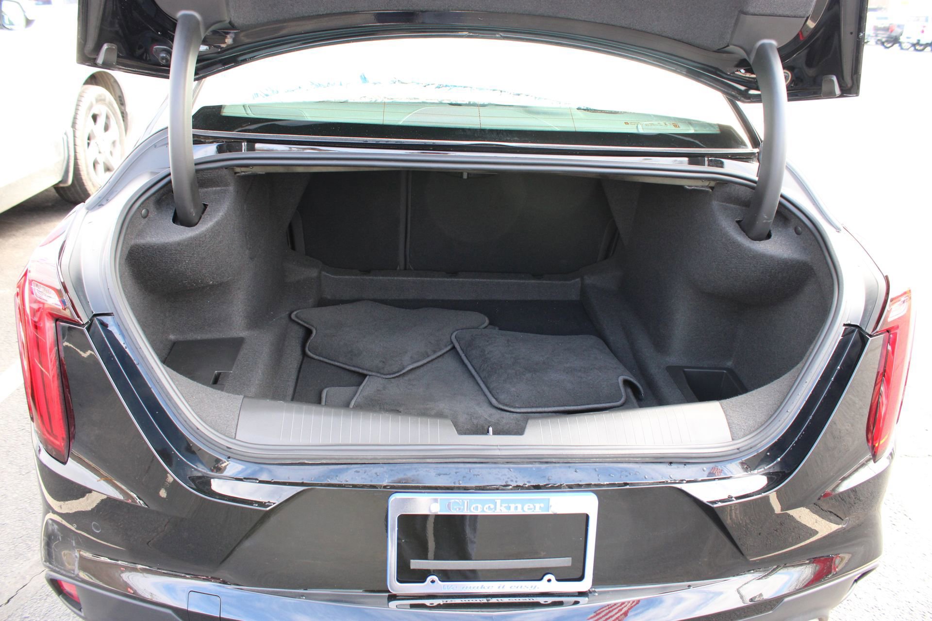 Used 2024 Cadillac CT4 Luxury w/ Sun And Sound Package image 12