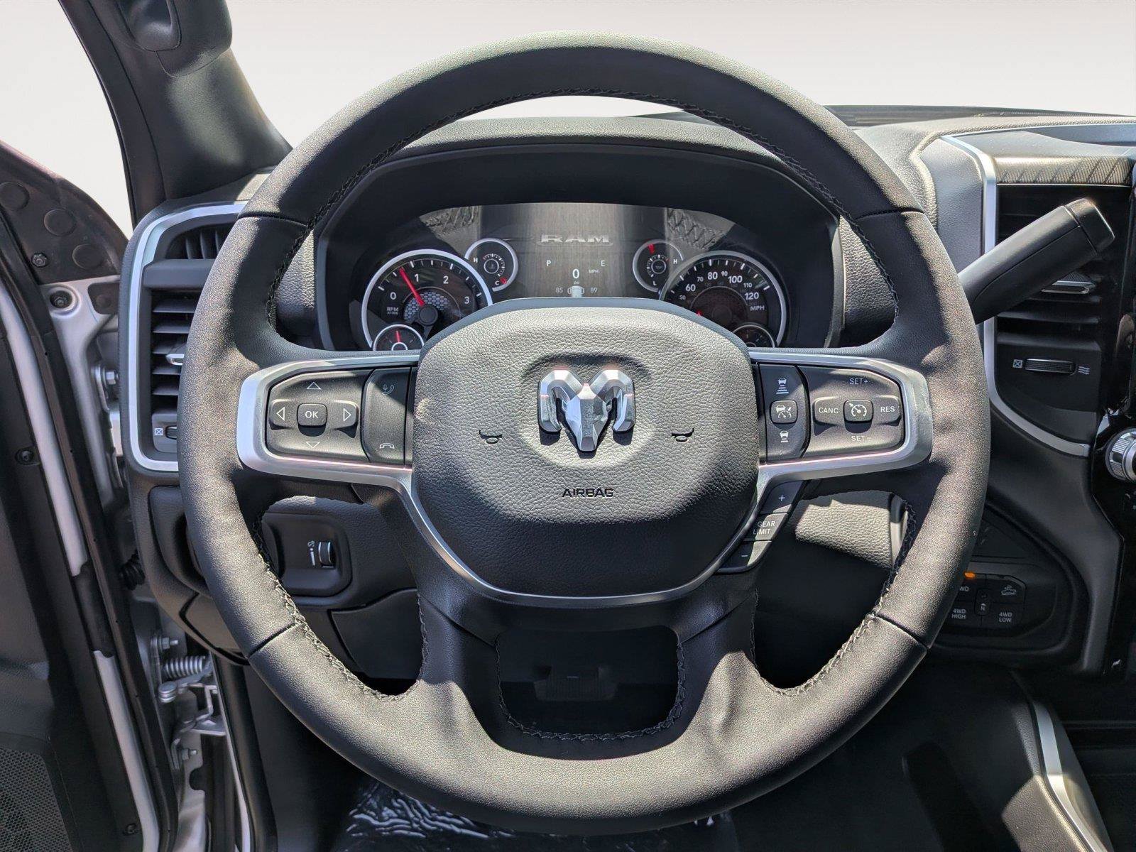 New 2026 RAM 2500 Big Horn AWD/4WD image 13