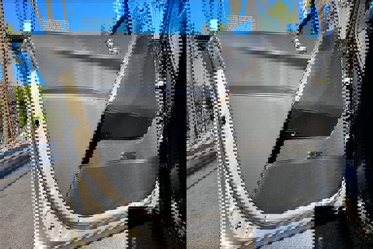 Used 2023 BMW iX xDrive50 image 20