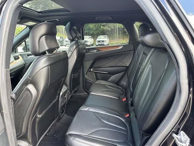Used 2019 Lincoln MKC Reserve w/ MKC Climate Package AWD/4WD image 10