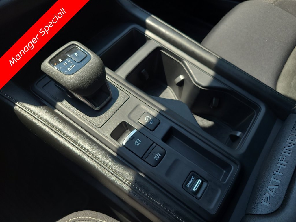Certified 2025 Nissan Pathfinder S FWD image 23
