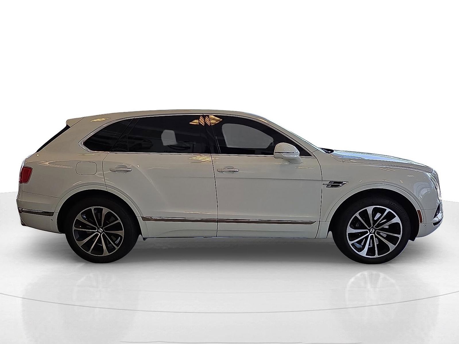 Used 2018 Bentley Bentayga image 6