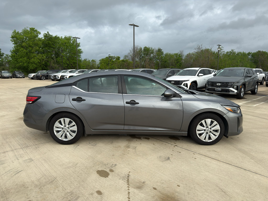 Used 2024 Nissan Sentra S FWD image 4