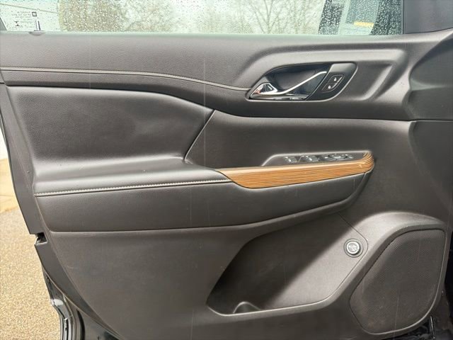 Used 2020 GMC Acadia SLE w/ Driver Convenience Package image 20