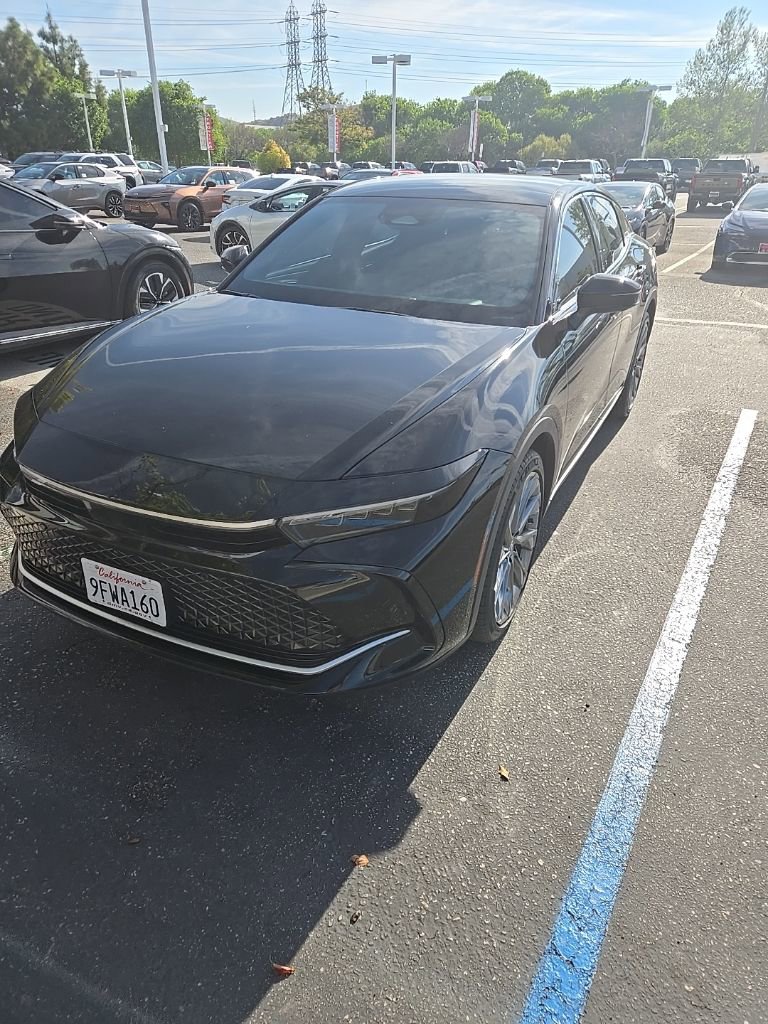 Used 2023 Toyota Crown w/ Advanced Technology Package image 1