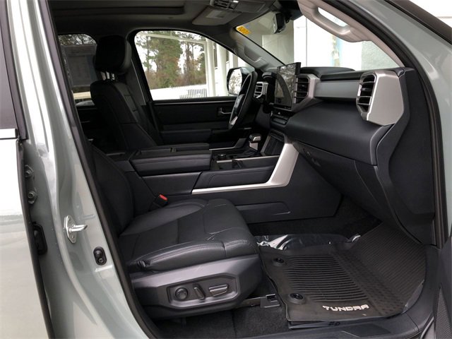 Used 2024 Toyota Tundra Limited image 30