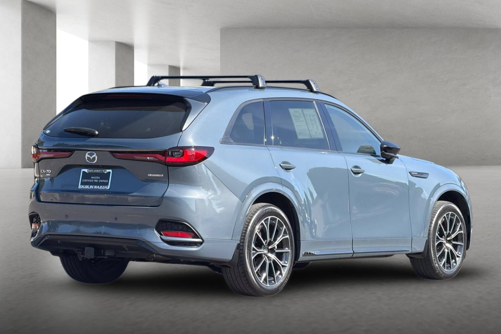 Certified 2025 MAZDA CX-70 3.3 Turbo S w/ Premium Plus AWD/4WD image 4