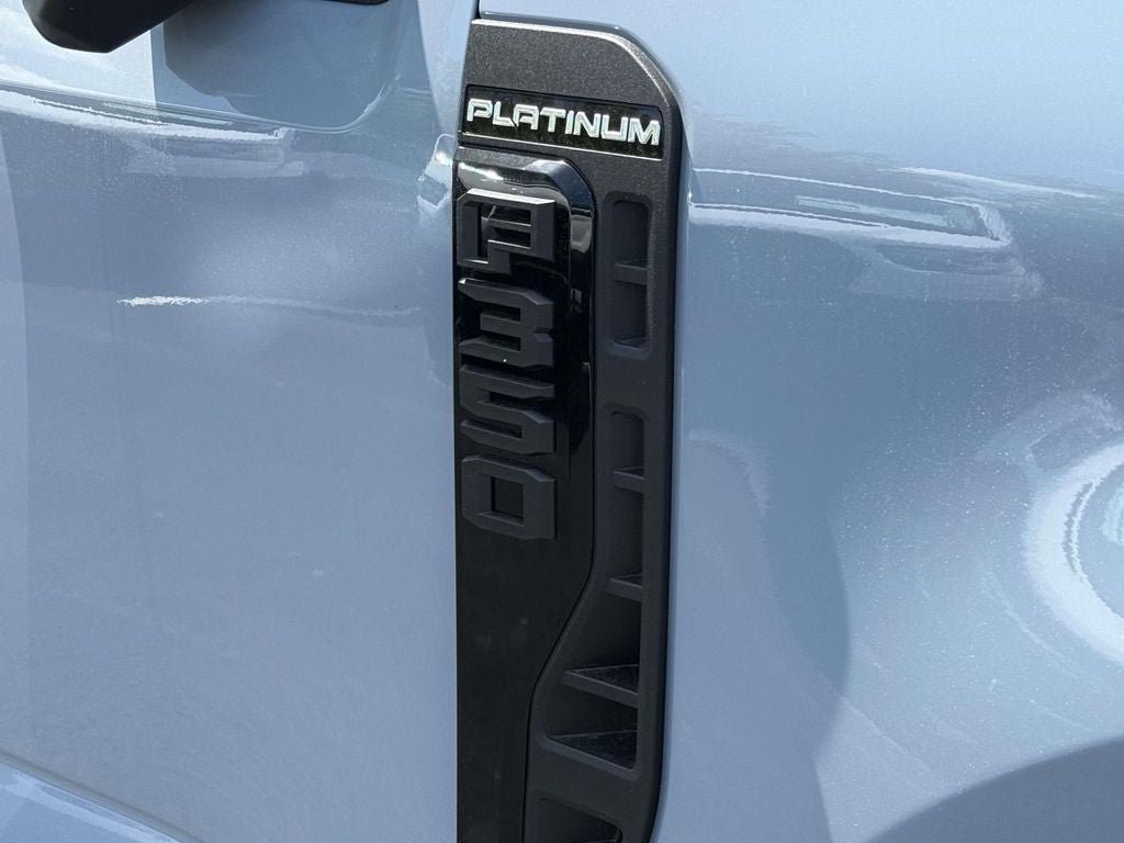New 2026 Ford F350 Platinum AWD/4WD image 2