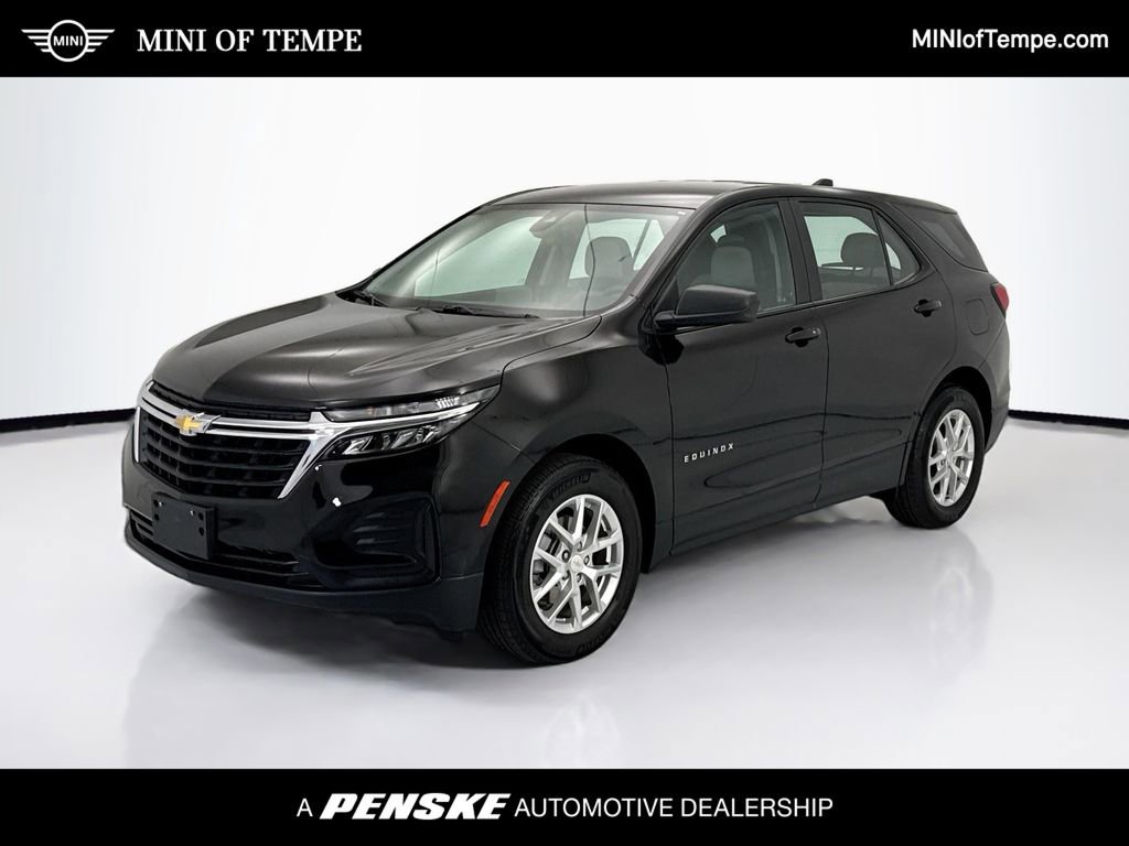 Used 2023 Chevrolet Equinox LS FWD image 1