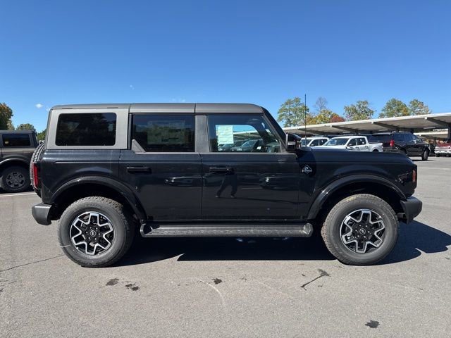 New 2025 Ford Bronco Outer Banks image 6