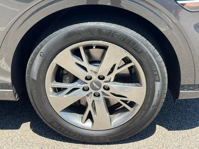 Used 2024 Genesis GV70 3.5T Sport AWD/4WD image 16