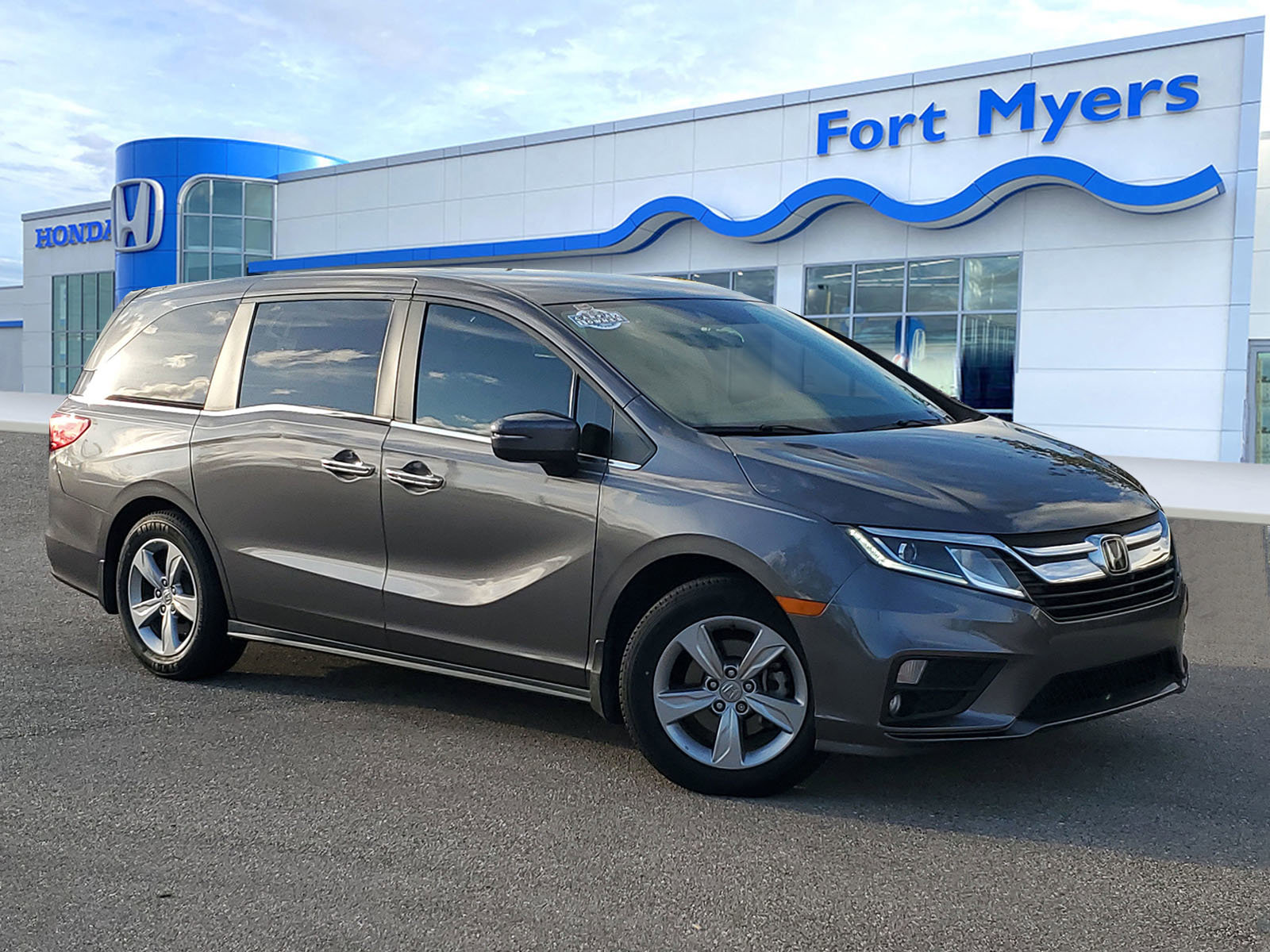 Used 2019 Honda Odyssey EX image 1