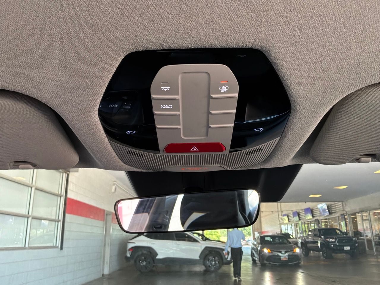 Used 2025 Kia K4 FWD image 15