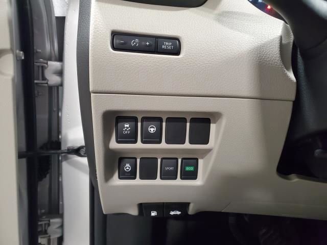 Used 2022 Nissan Rogue Sport SL image 22