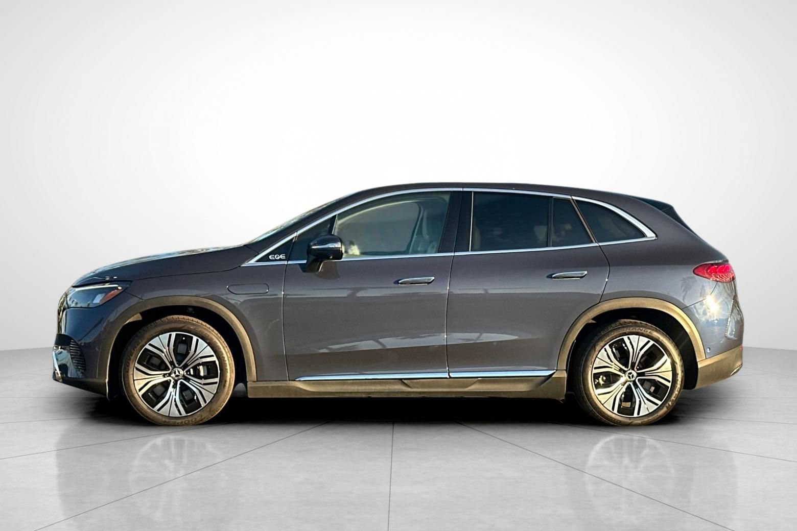 Certified 2023 Mercedes-Benz EQE 350+ 4MATIC SUV image 26