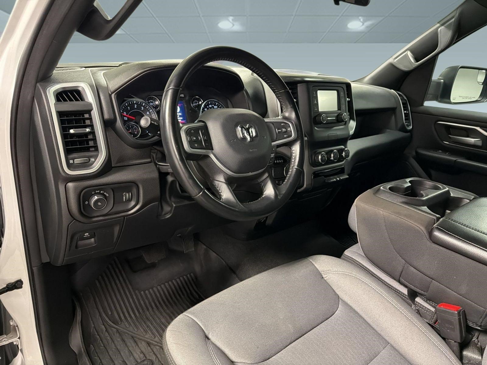 Used 2023 RAM 1500 Big Horn RWD image 3