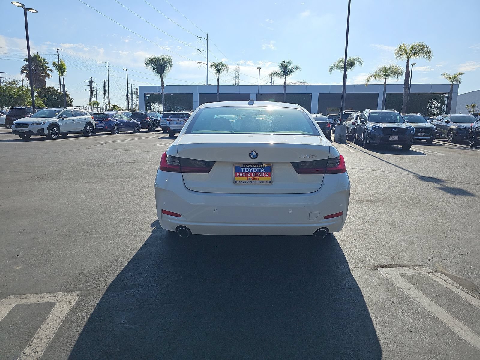 Used 2023 BMW 330i Sedan w/ Driving Assistance Package RWD image 6