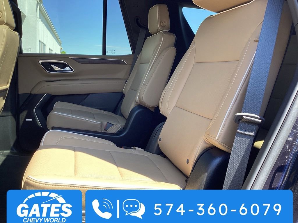 Used 2024 Chevrolet Tahoe Premier w/ Premium Package AWD/4WD image 14