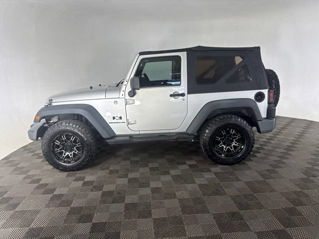 Used 2008 Jeep Wrangler X AWD/4WD image 10