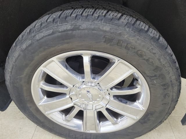 Used 2014 Chevrolet Silverado 1500 High Country AWD/4WD image 4