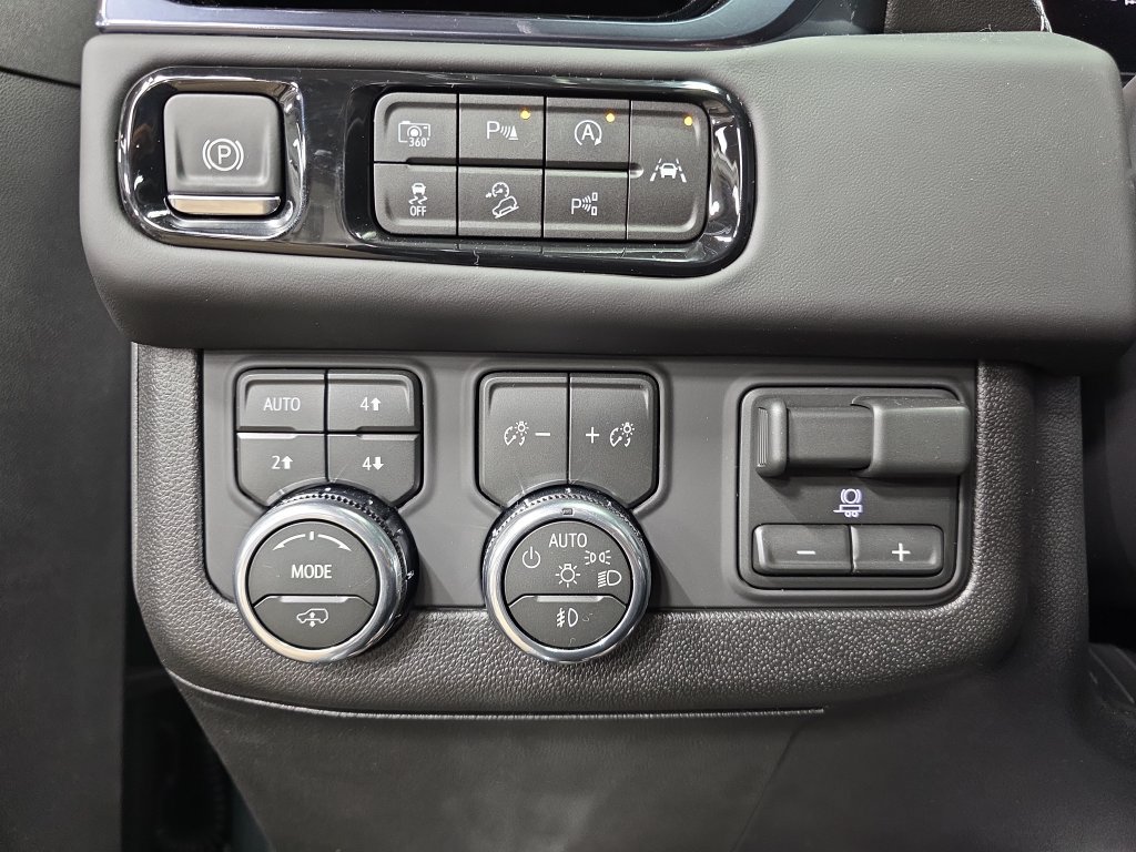 New 2026 GMC Yukon AT4 Ultimate AWD/4WD image 30
