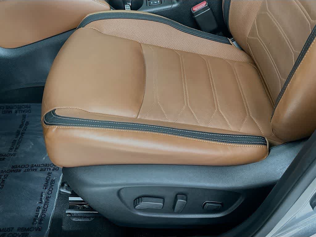 Used 2018 Nissan Rogue SL w/ Premium Package FWD image 31