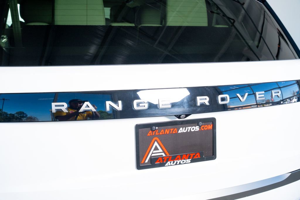 Used 2024 Land Rover Range Rover Long Wheelbase SE image 24