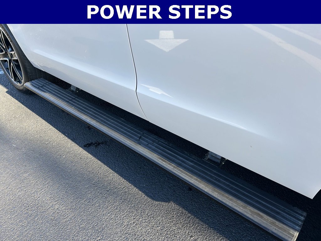 Used 2019 Ford Expedition Limited w/ Equipment Group 303A image 12