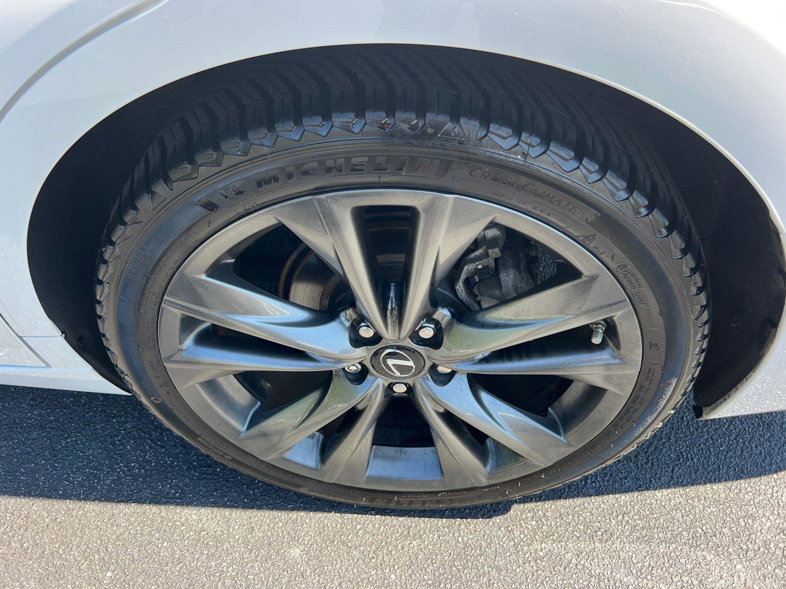 Used 2019 Lexus ES 350 F Sport w/ Accessory Package image 20