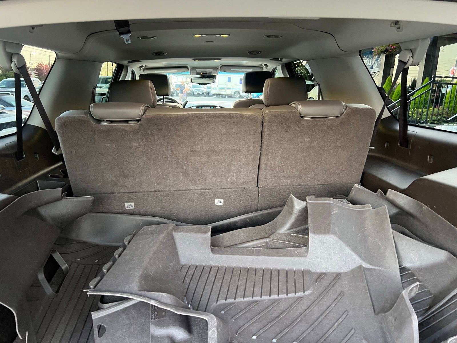 Used 2019 GMC Yukon XL Denali image 15