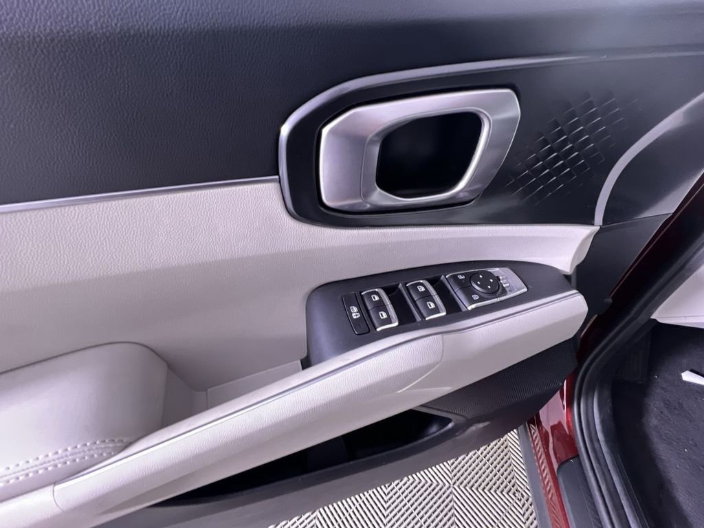 Used 2024 Kia Sorento S w/ Panoramic Sunroof Package image 15