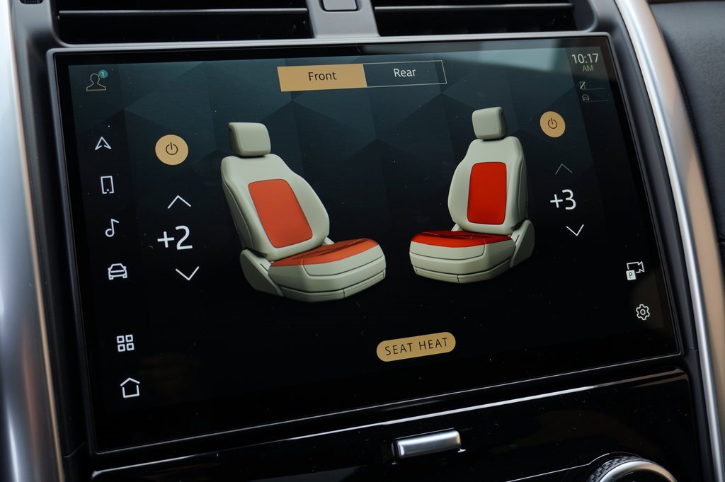 New 2025 Land Rover Discovery S image 23