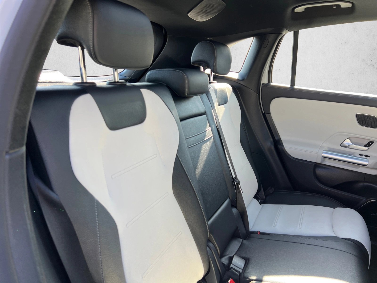 Used 2021 Mercedes-Benz GLA 35 AMG 4MATIC image 24