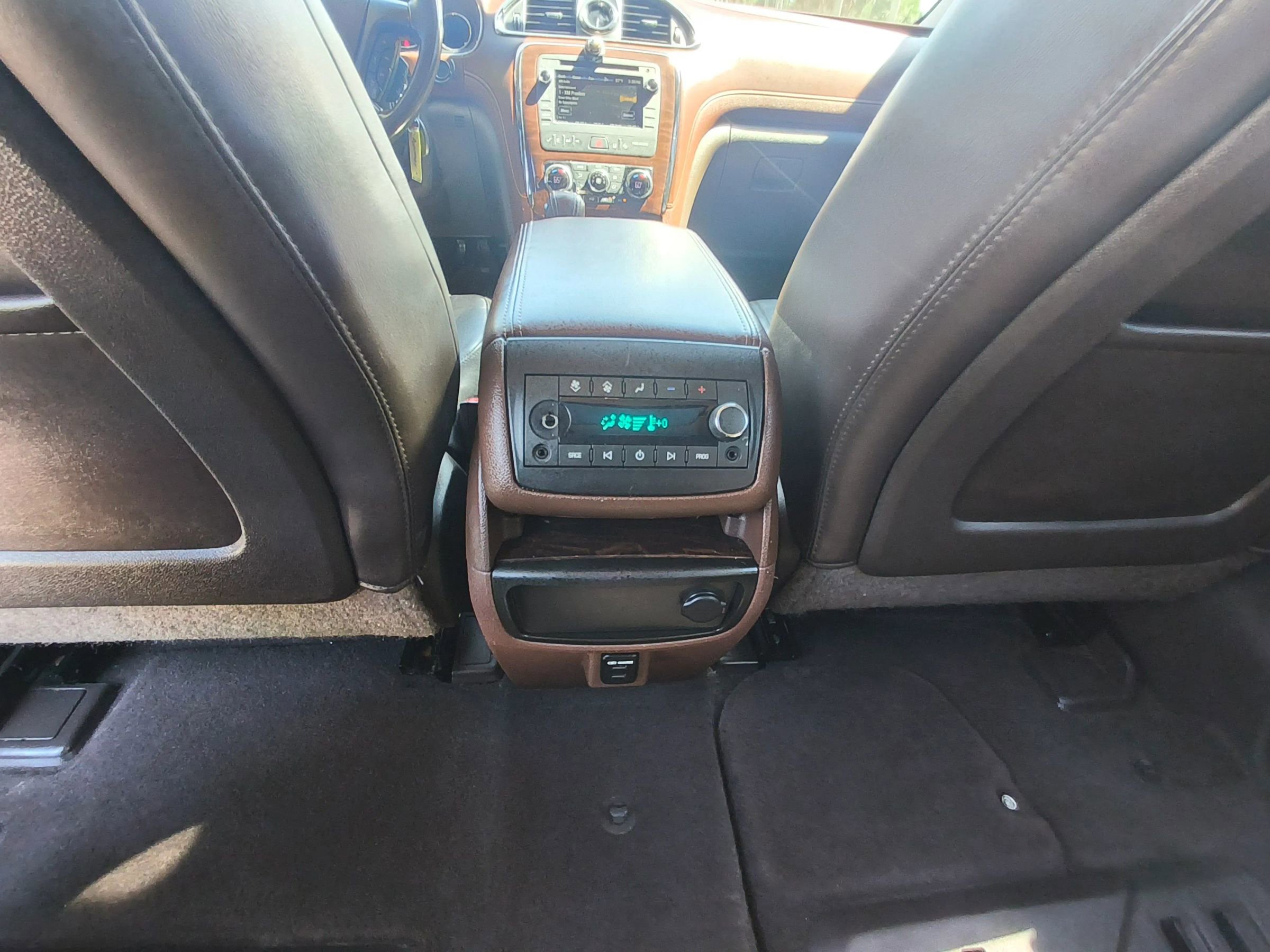 Used 2014 Buick Enclave Premium w/ Trailering Provision Package FWD image 23