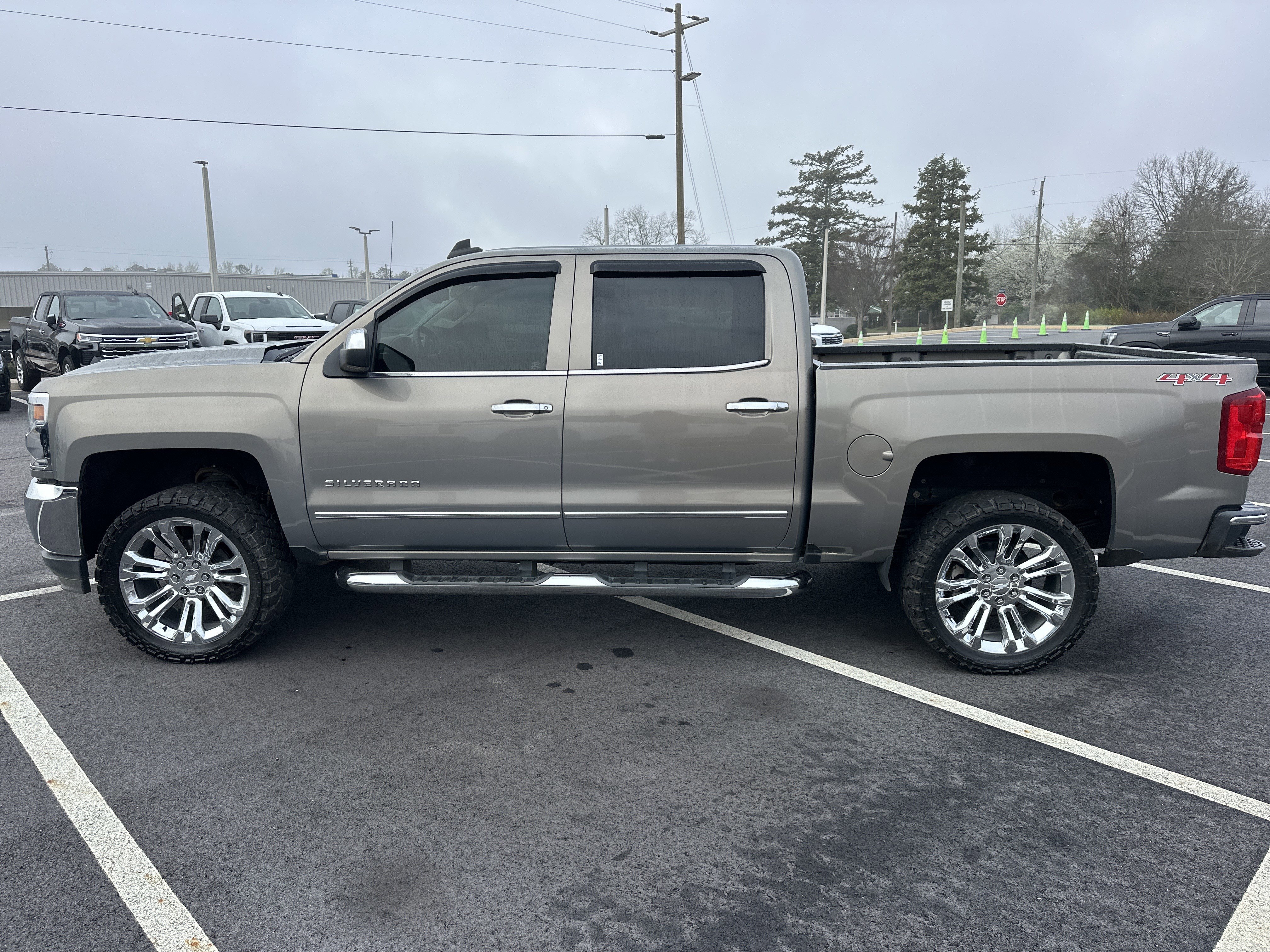 Certified 2017 Chevrolet Silverado 1500 LTZ w/ Sport Package image 9