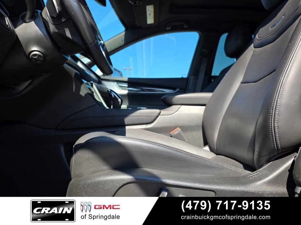 Used 2024 Cadillac XT5 Premium Luxury AWD/4WD image 11