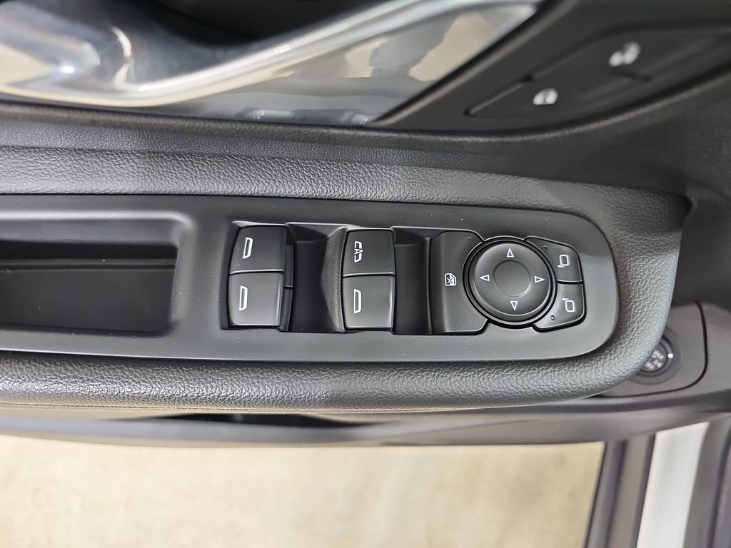 Used 2020 GMC Terrain SLE w/ Driver Convenience Package image 34