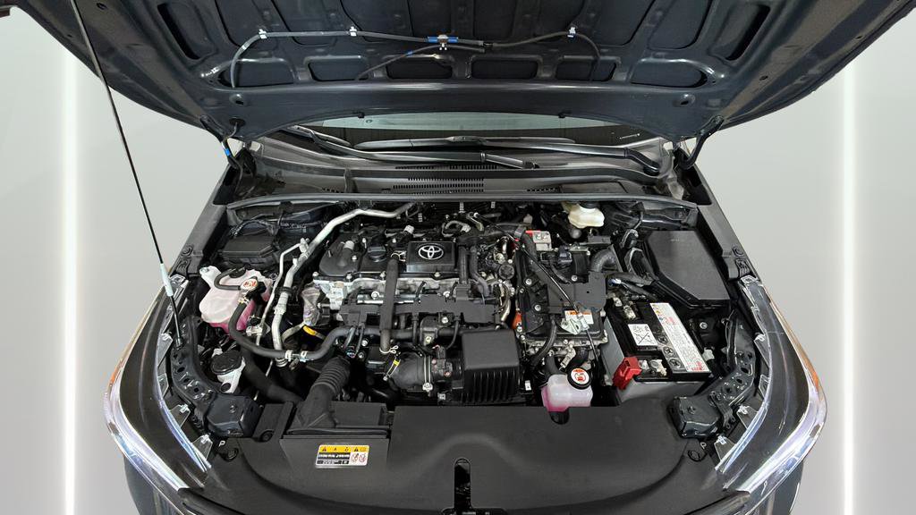 Used 2025 Toyota Corolla LE w/ LE Premium Package image 26