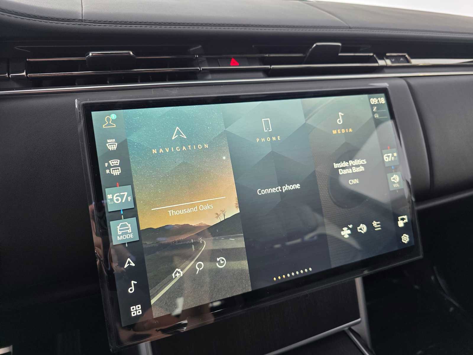 New 2025 Land Rover Range Rover SE AWD/4WD image 26